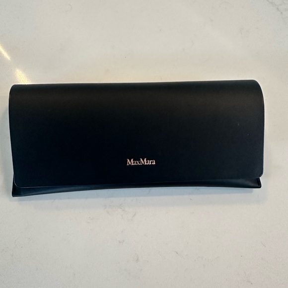 Max Mara Black SUNGLASSES CASE CASE ONLY